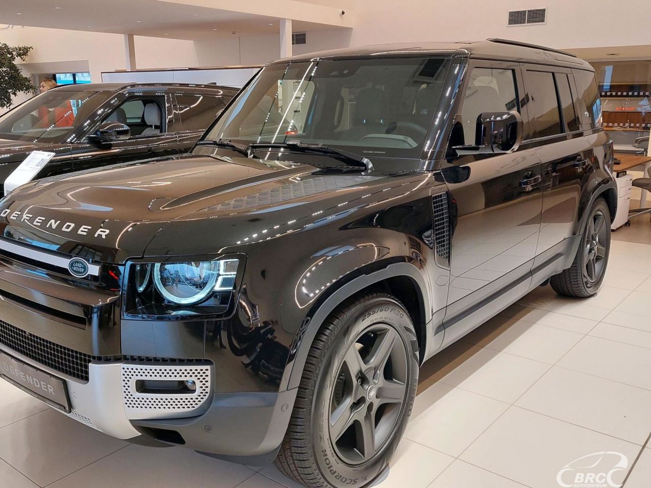 Land Rover Defender | 0