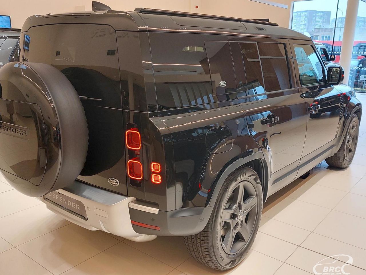 Land Rover Defender | 1