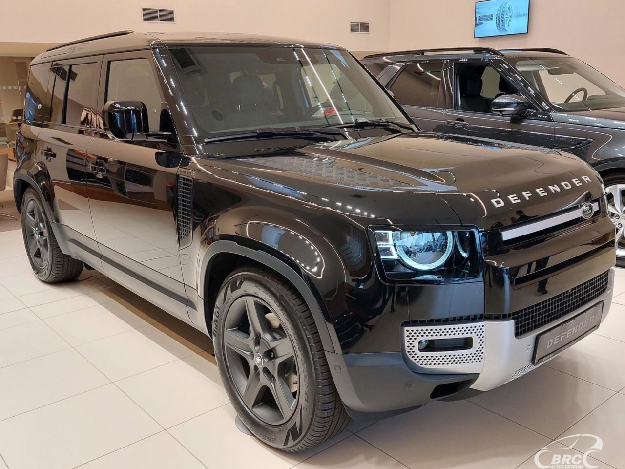 Land Rover Defender | 5