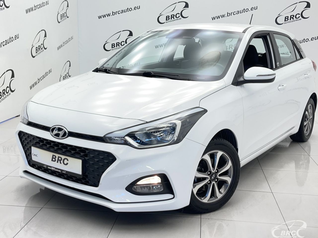 Hyundai i20 | 42