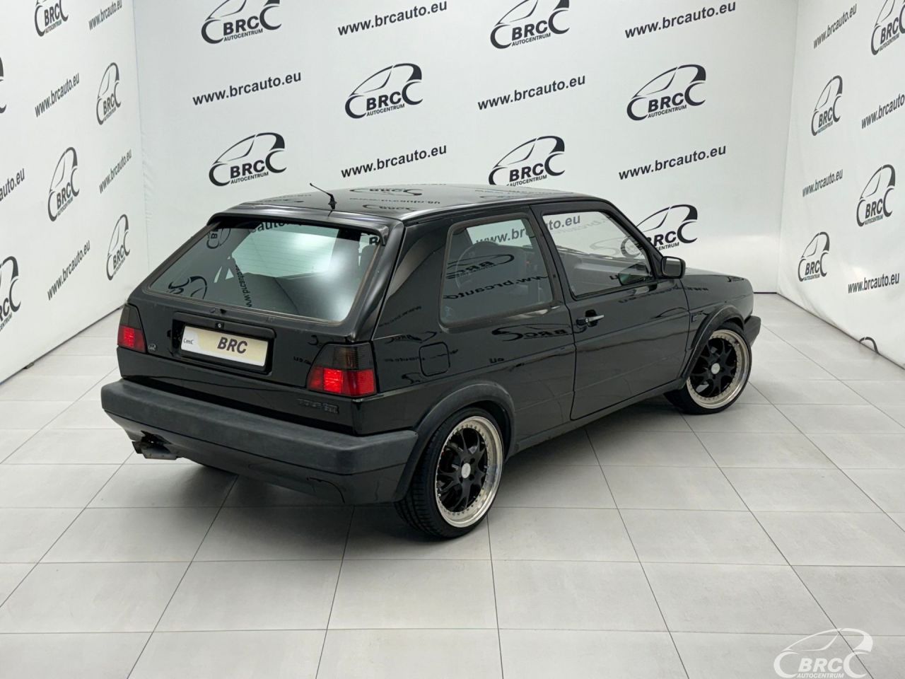 Volkswagen Golf | 1