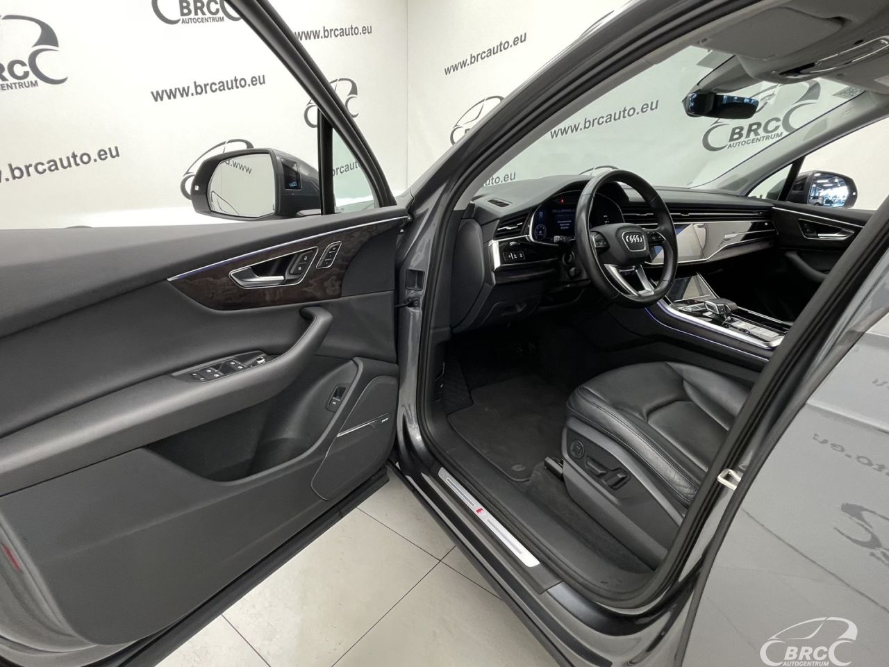 Audi Q7 | 19