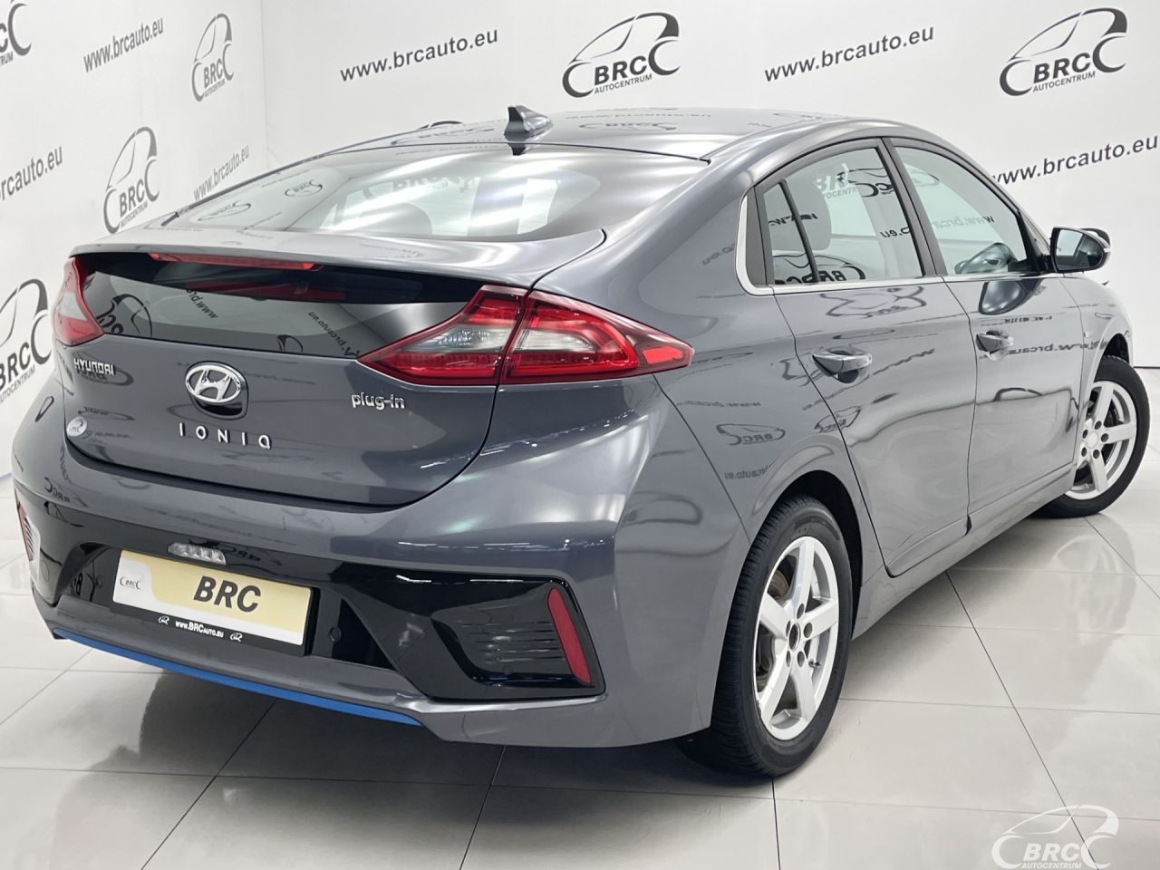 Hyundai IONIQ | 46