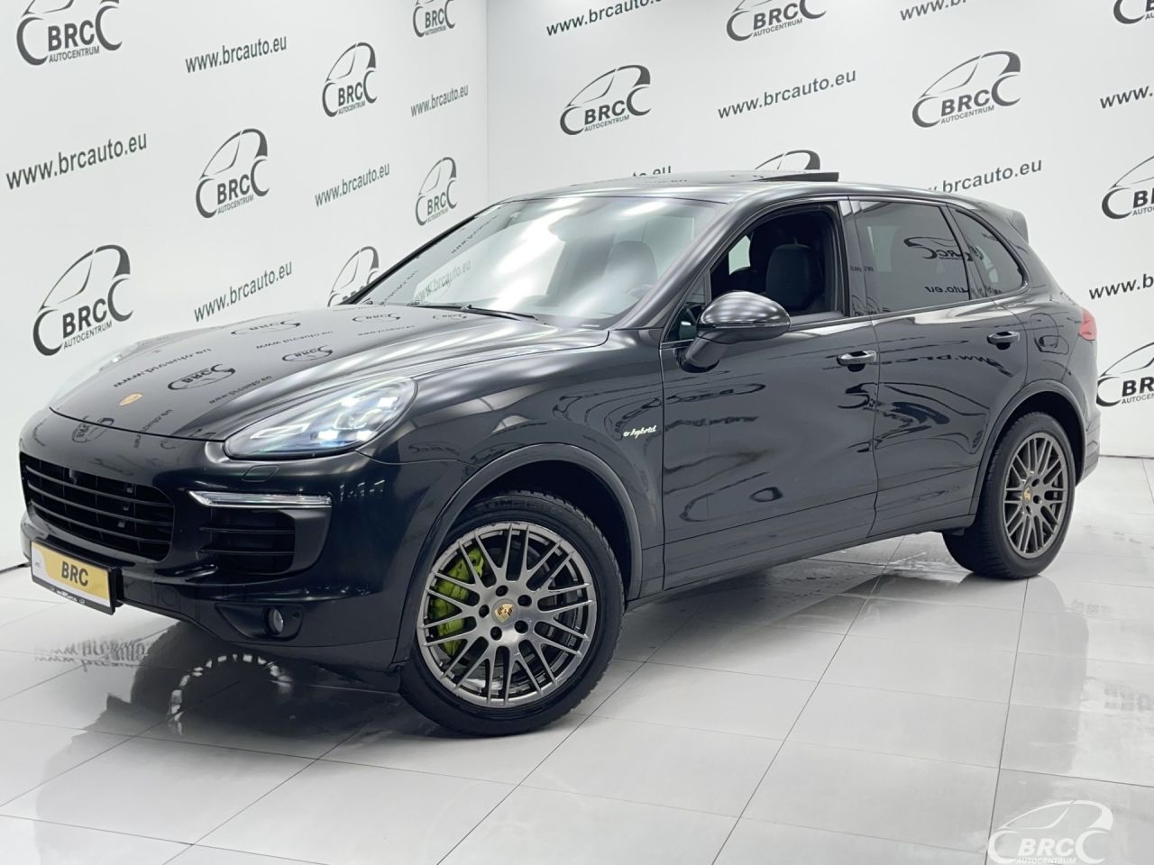 Porsche Cayenne, 3.0 l., Внедорожник