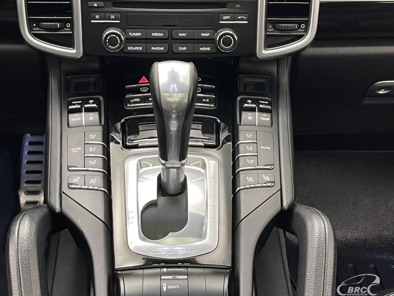 Porsche Cayenne | 18