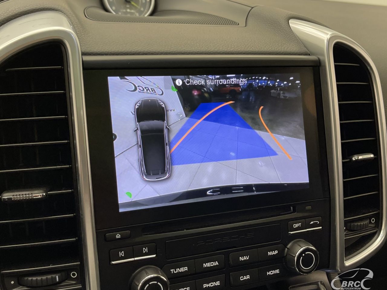 Porsche Cayenne | 38