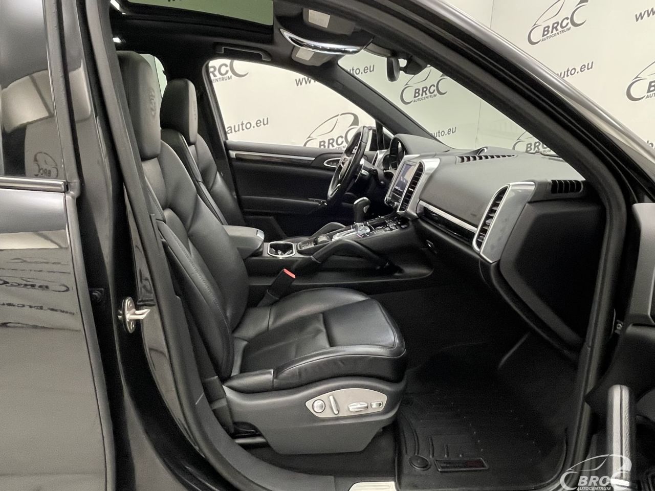 Porsche Cayenne | 3
