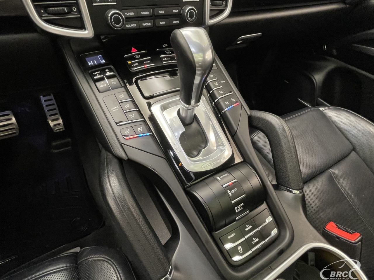 Porsche Cayenne | 27