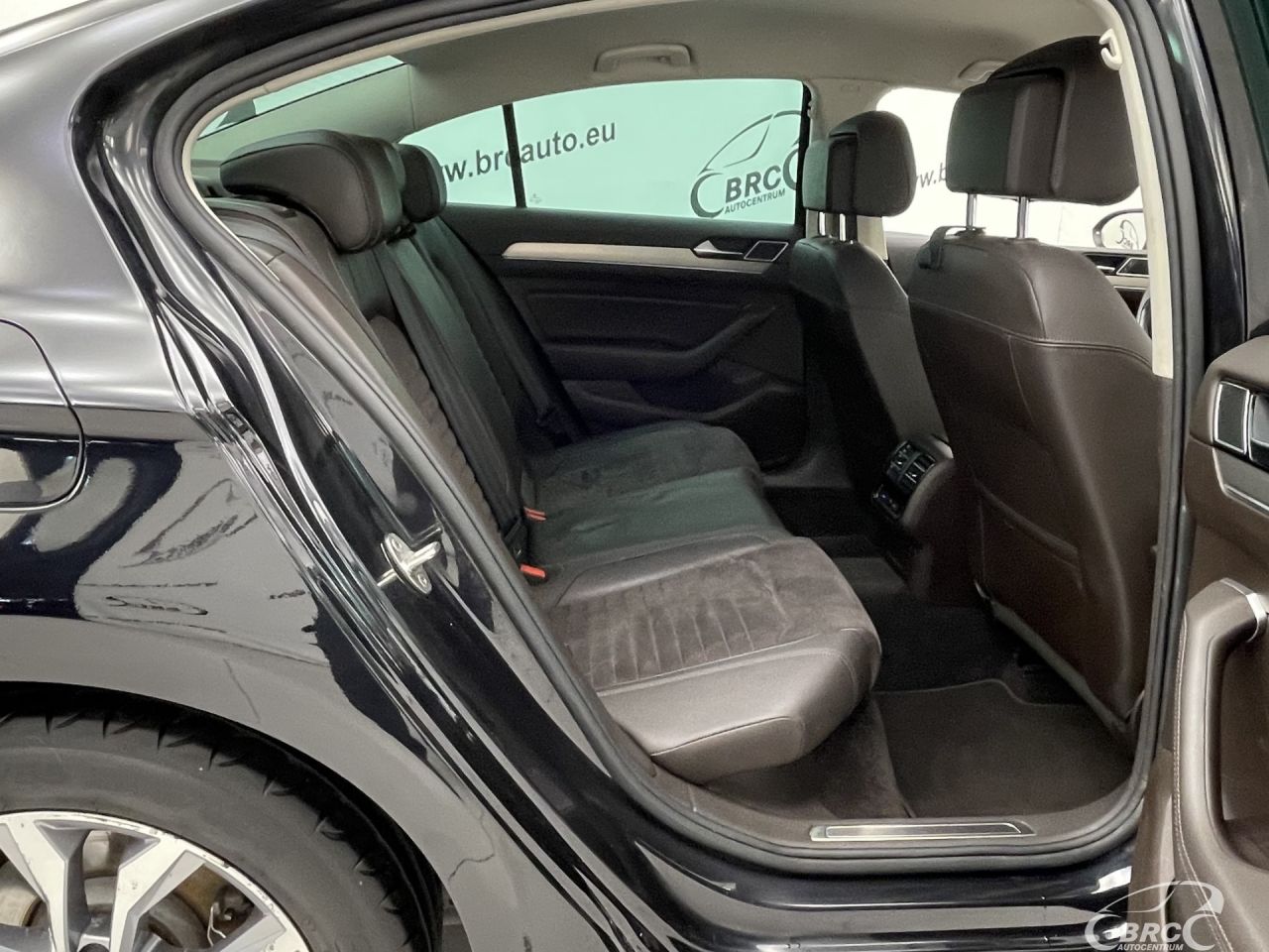 Volkswagen Passat | 9