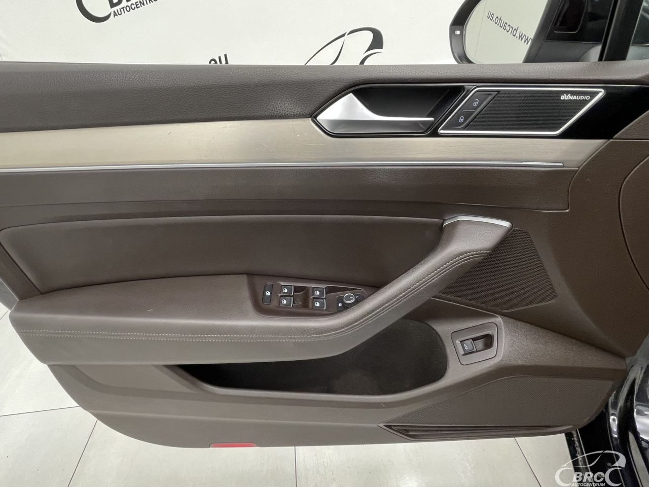 Volkswagen Passat | 21