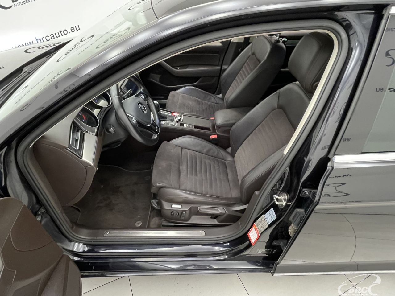 Volkswagen Passat | 23