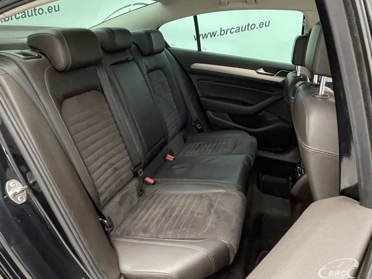 Volkswagen Passat | 11