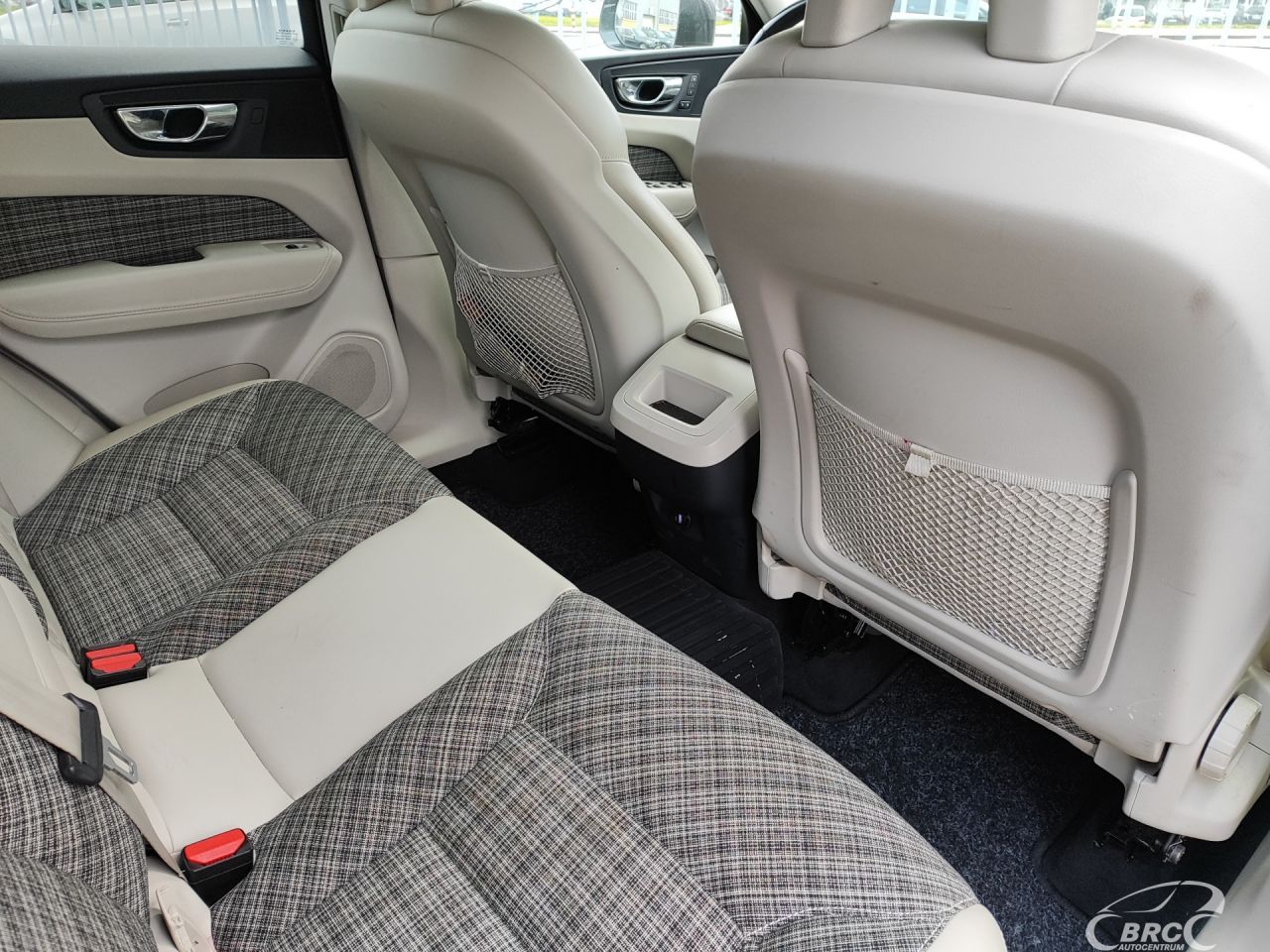 Volvo XC60 | 11