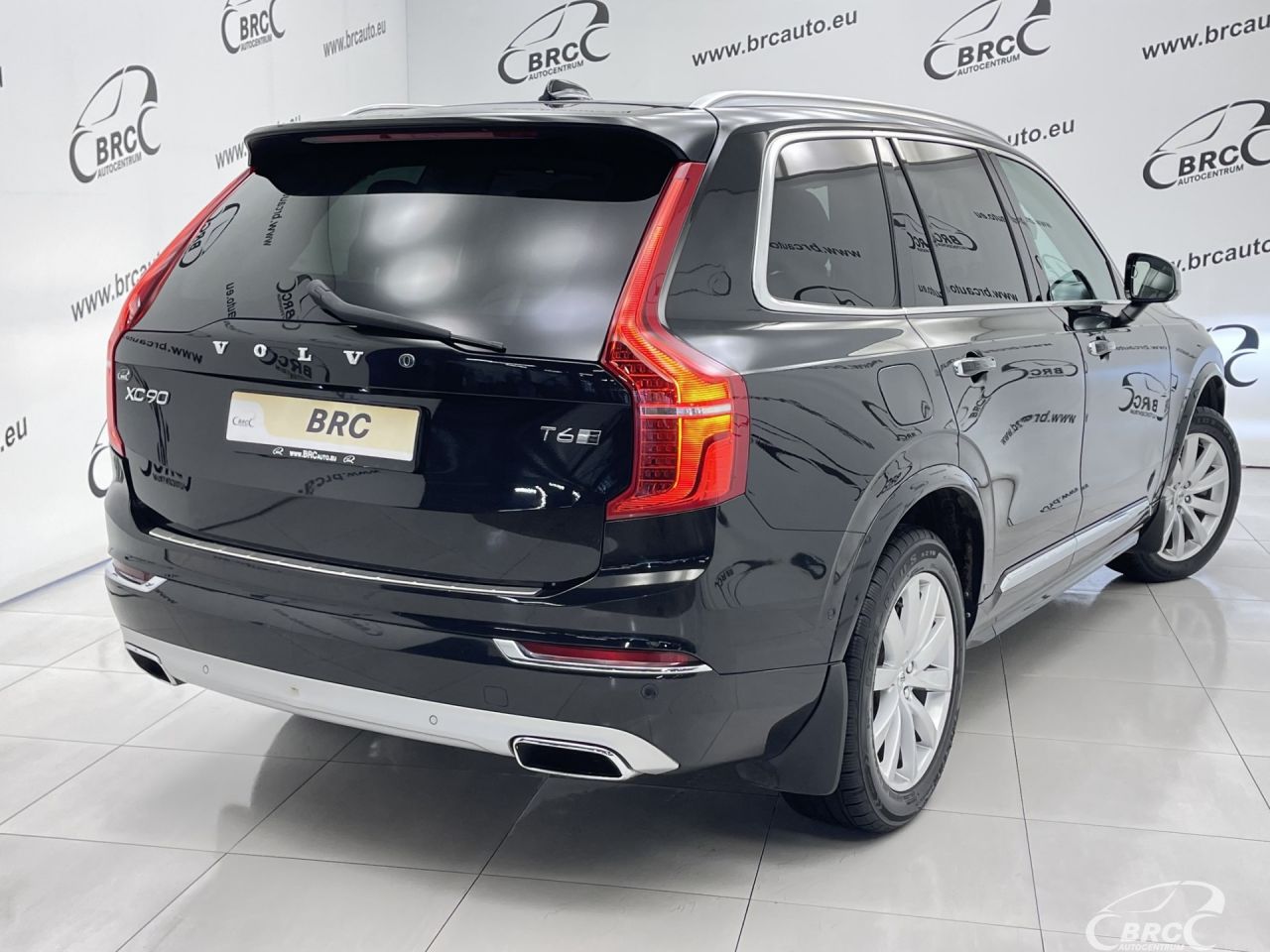 Volvo XC90 | 47