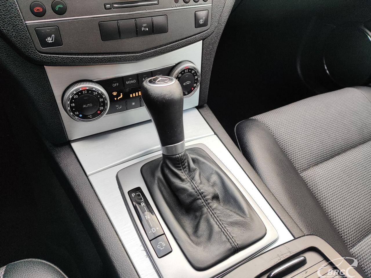 Mercedes-Benz C220 | 23