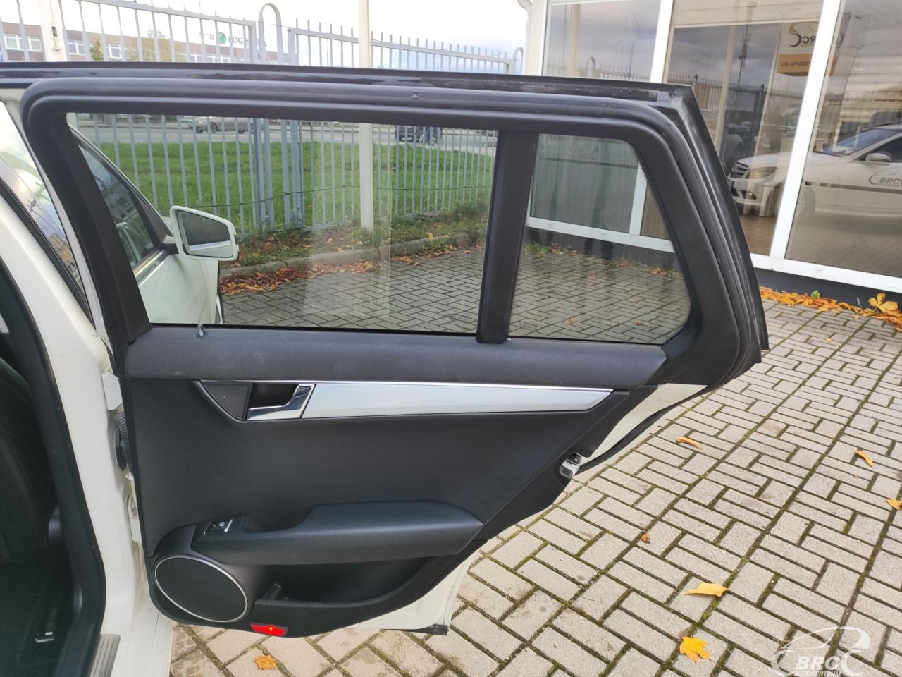 Mercedes-Benz C220 | 6