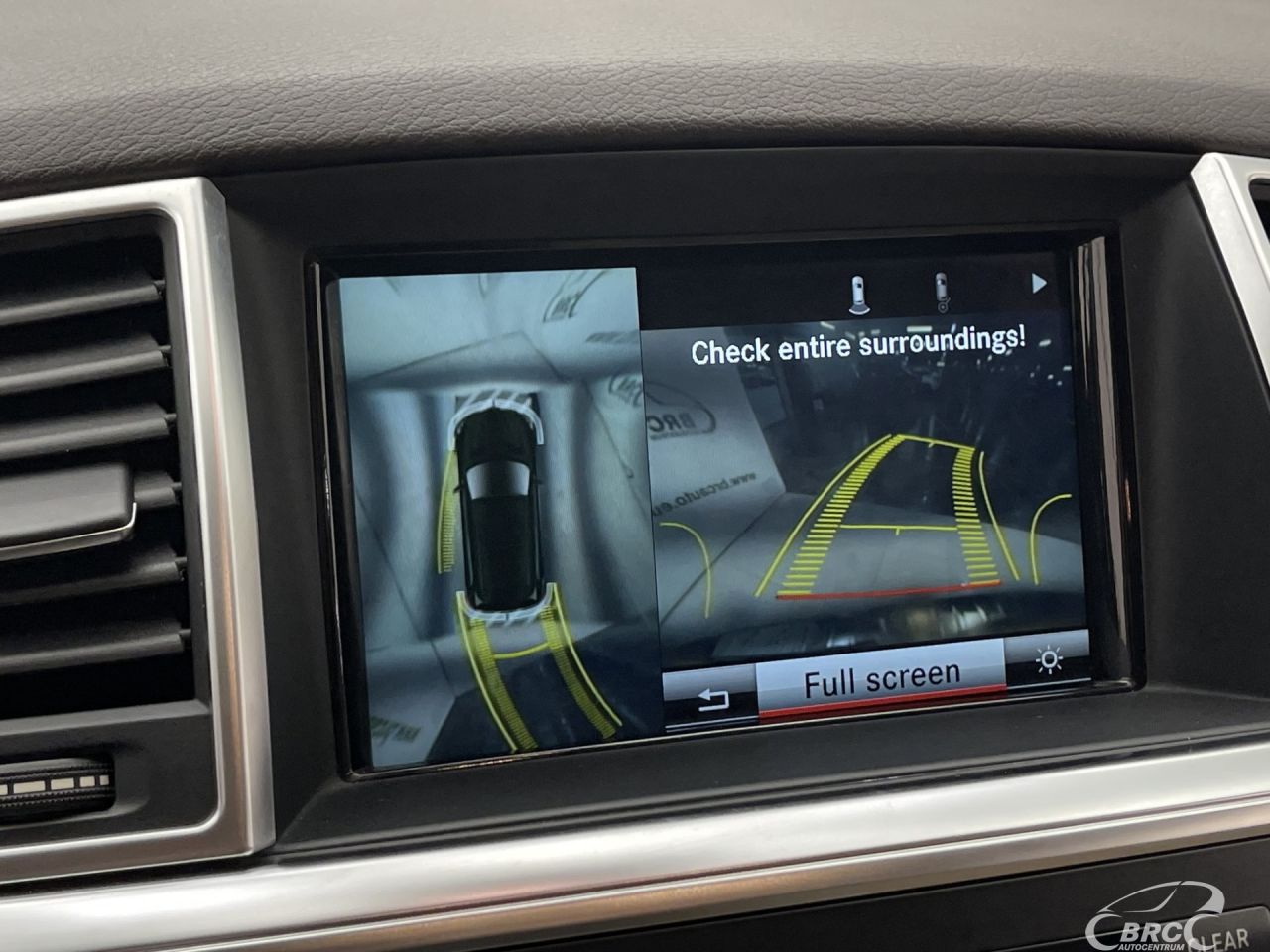 Mercedes-Benz ML250 | 35