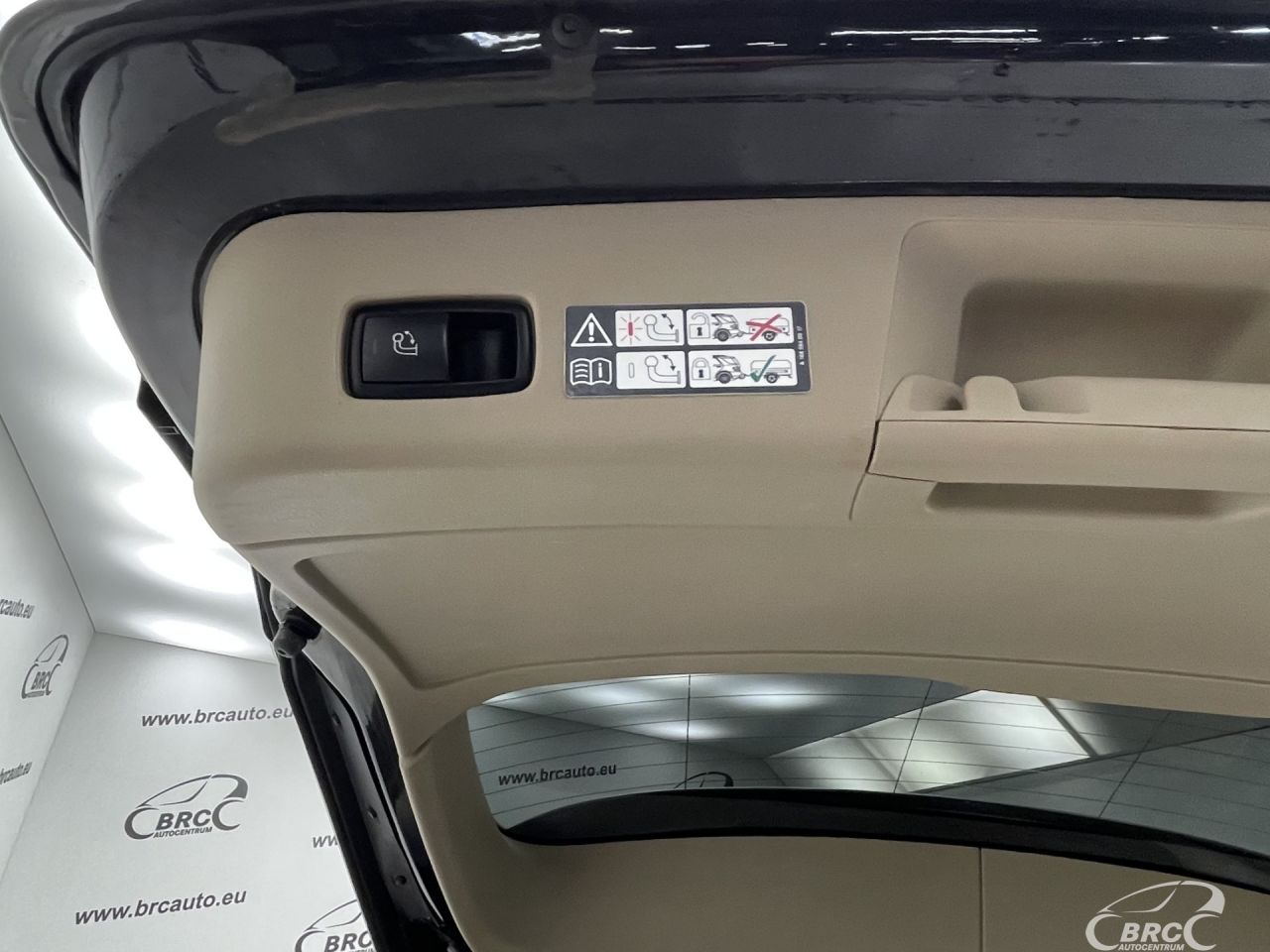 Mercedes-Benz ML250 | 44