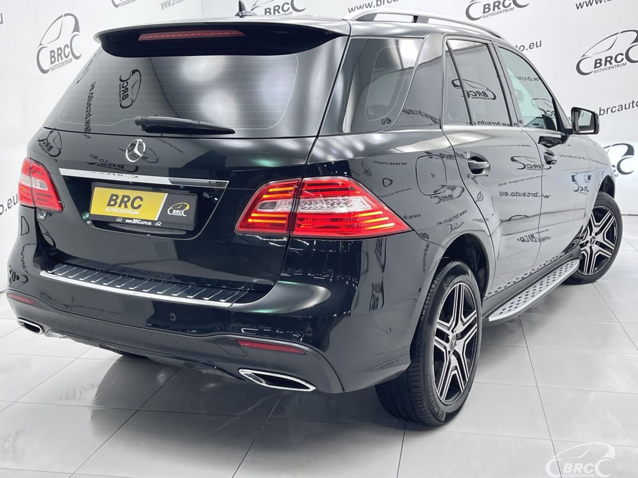 Mercedes-Benz ML250 | 46