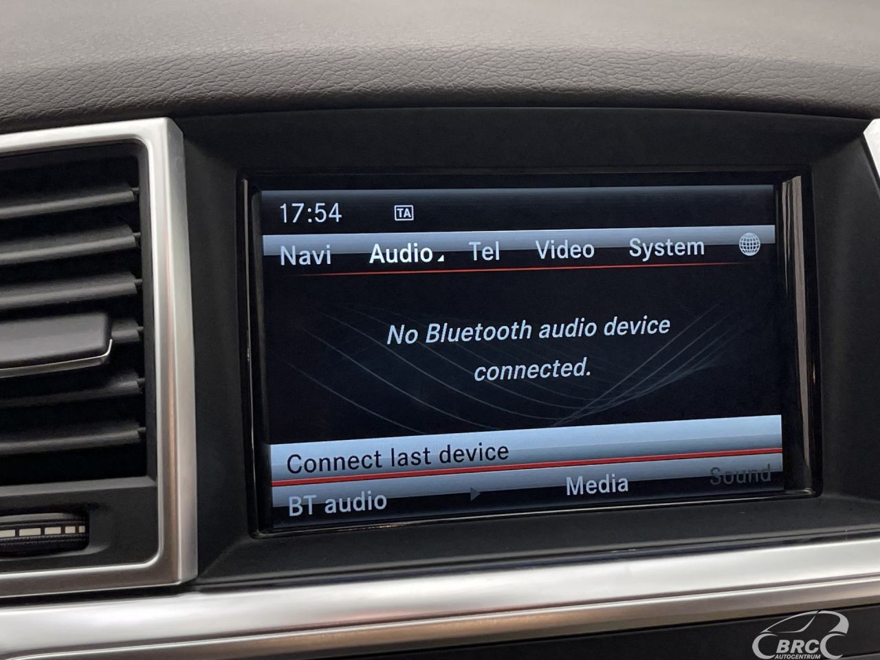 Mercedes-Benz ML250 | 36