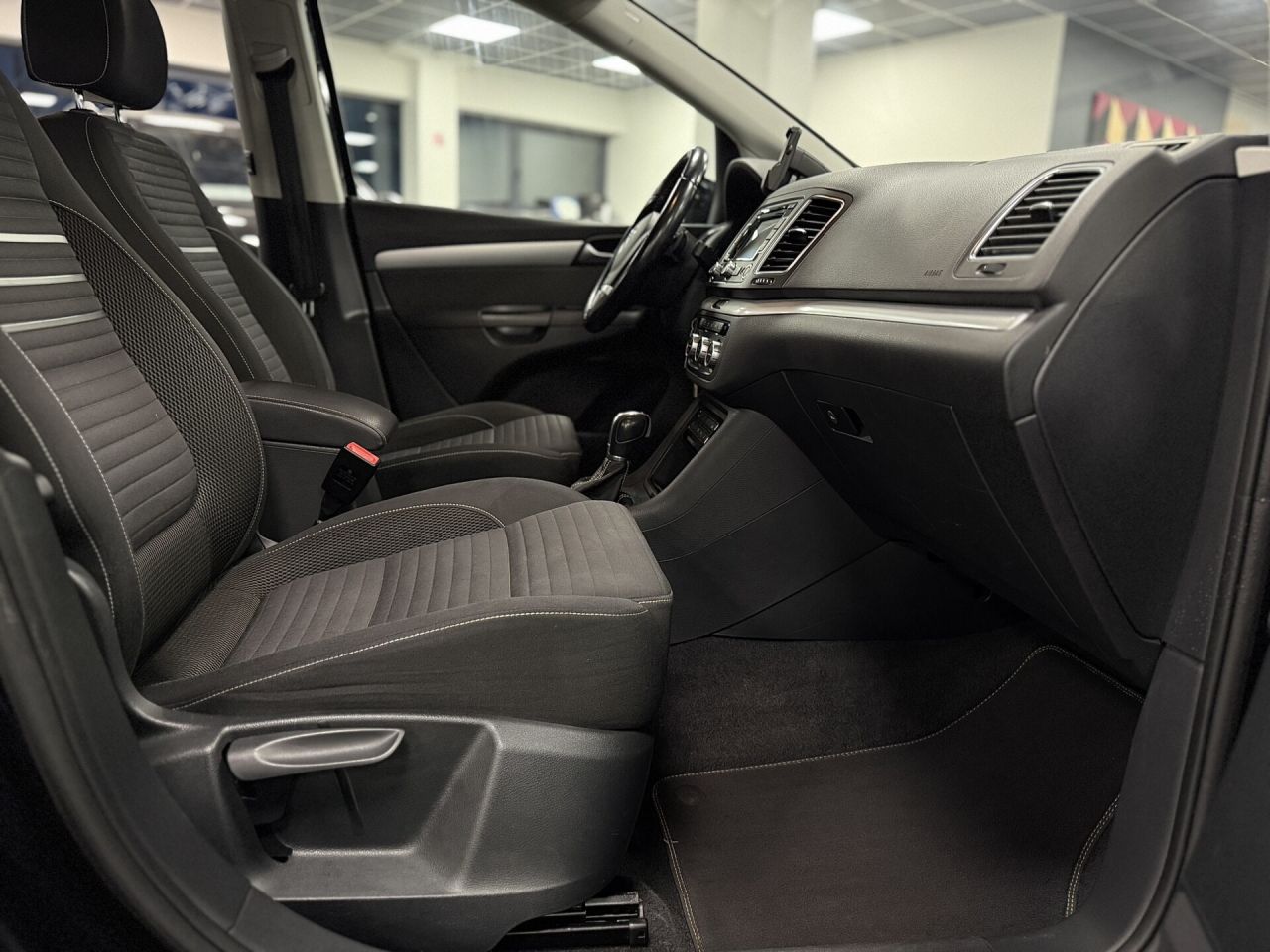 Volkswagen Sharan | 6