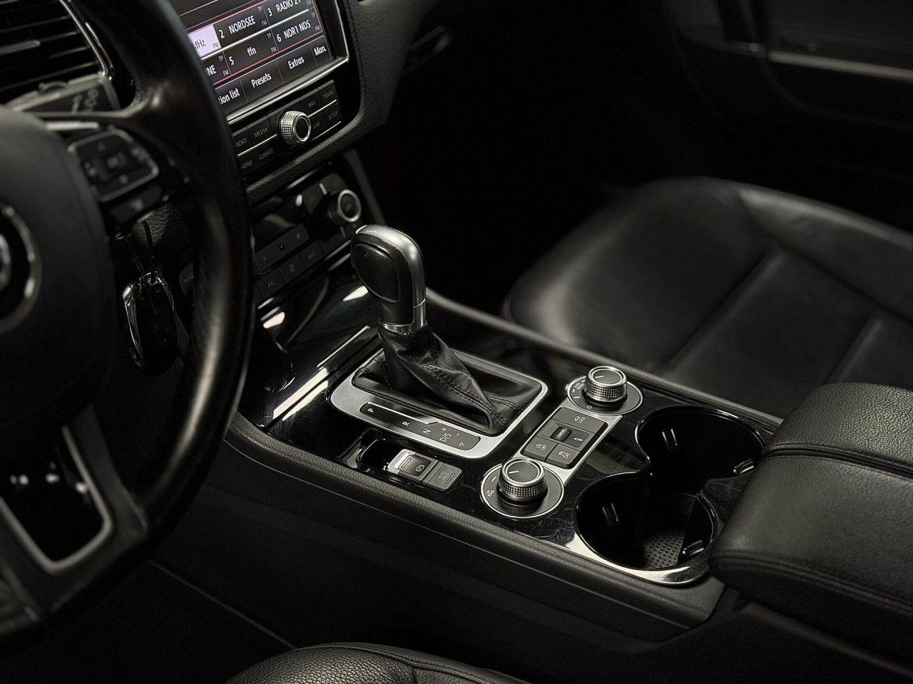 Volkswagen Touareg | 12