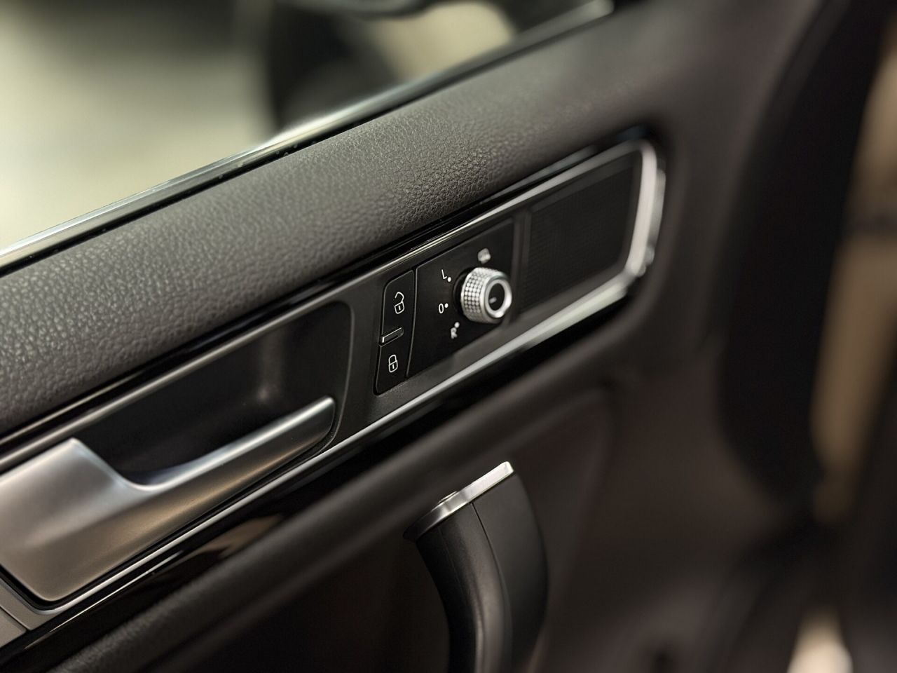 Volkswagen Touareg | 11