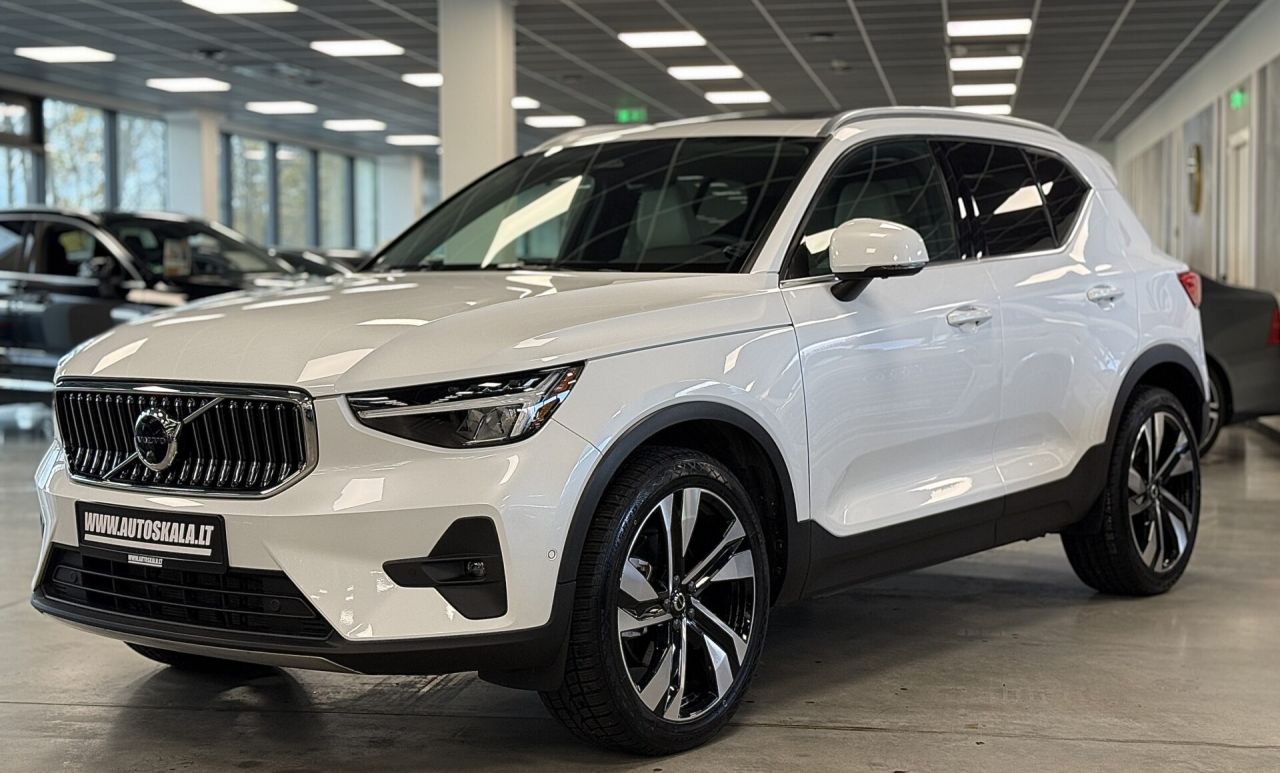 Volvo XC40 | 13