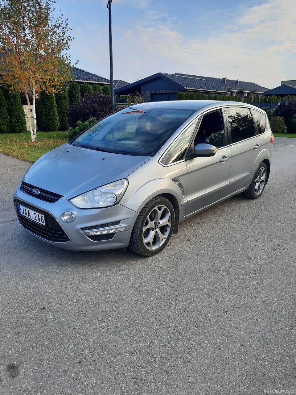 Ford S-MAX | 11