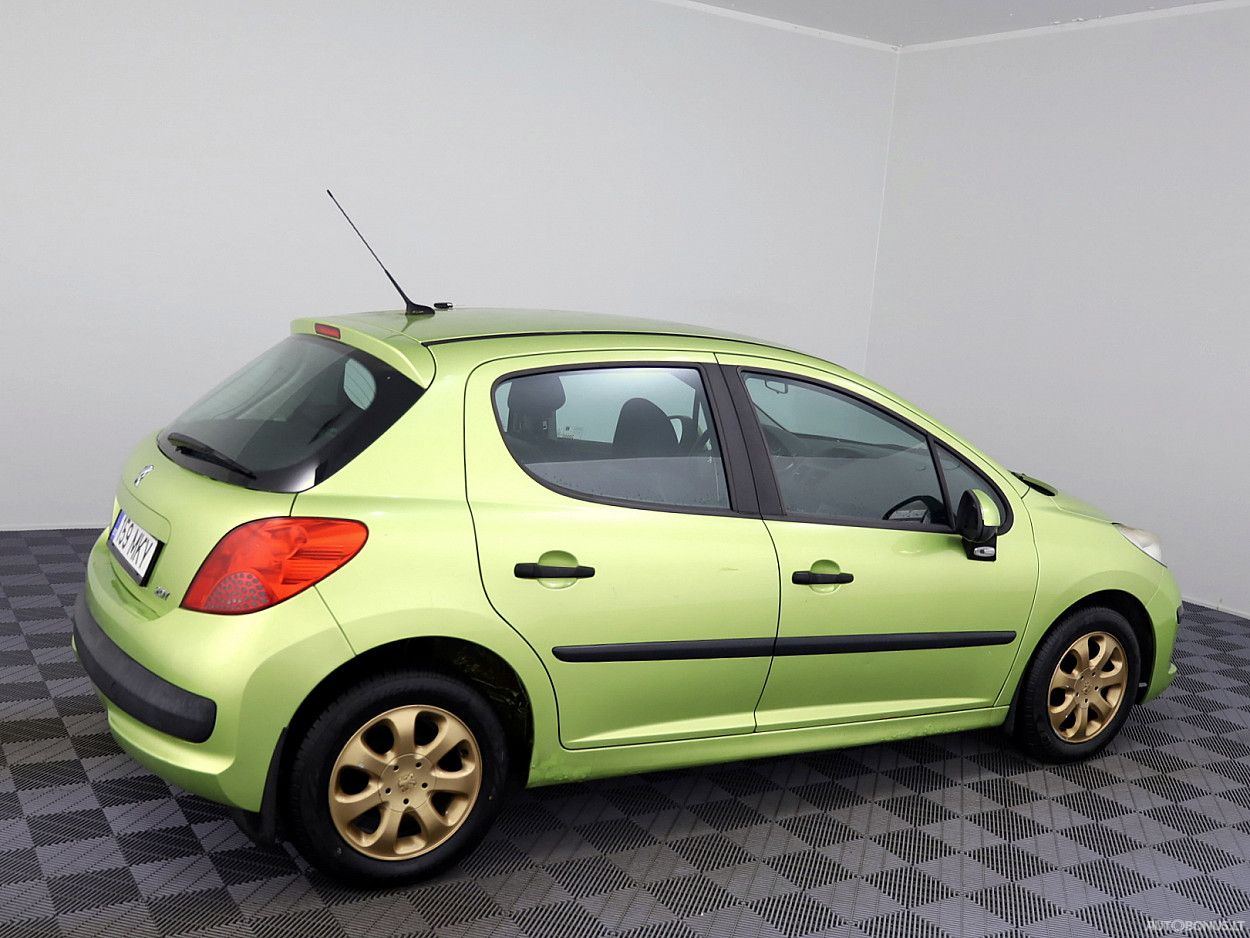 Peugeot 207 | 9