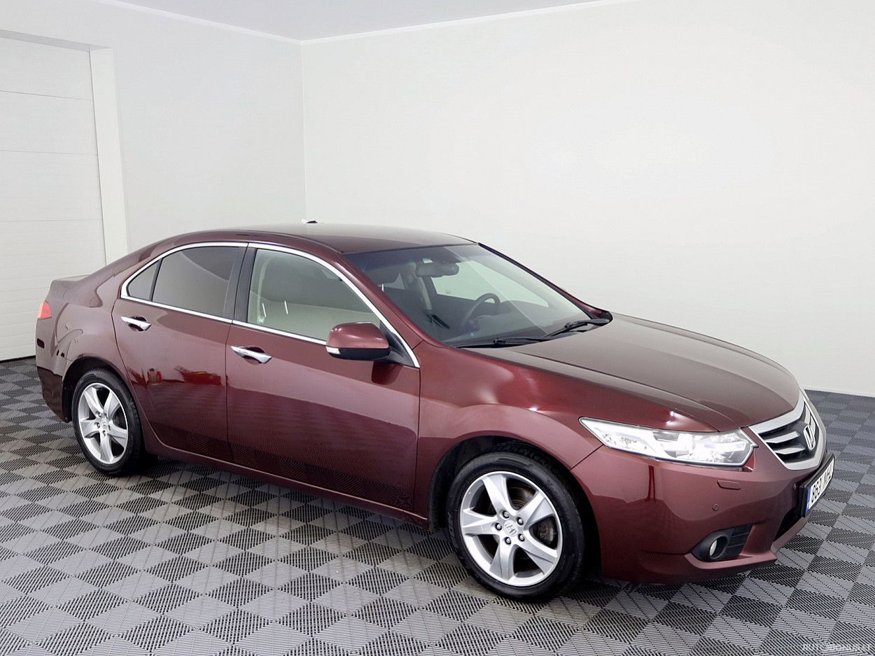 Honda Accord, 2.0 l., sedanas