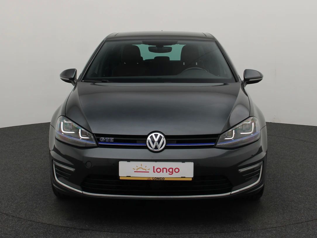 Volkswagen Golf | 2