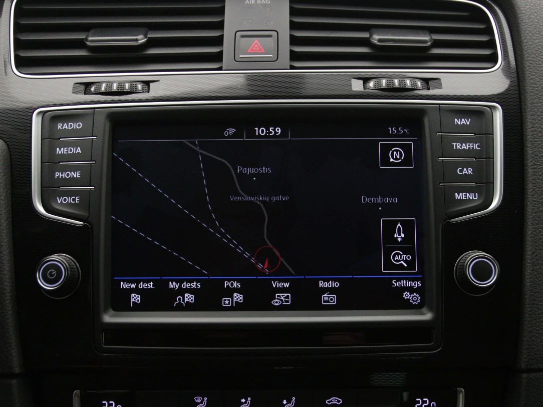 Volkswagen Golf | 23