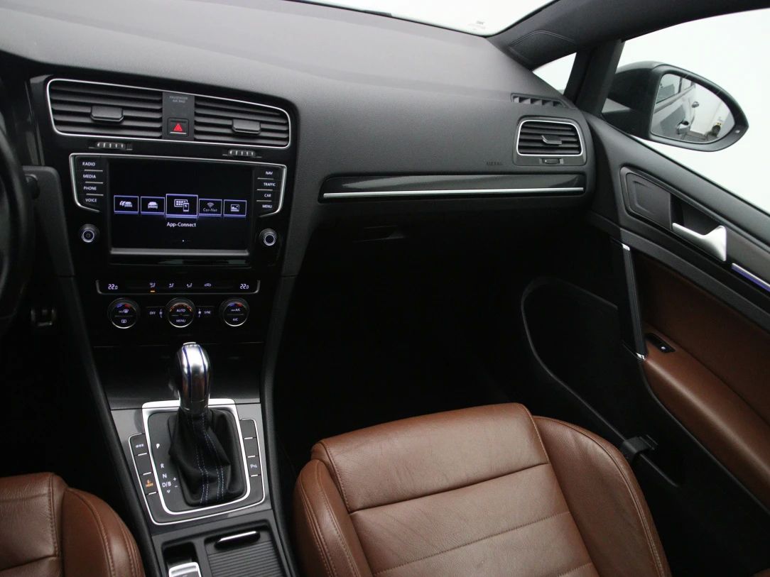 Volkswagen Golf | 20