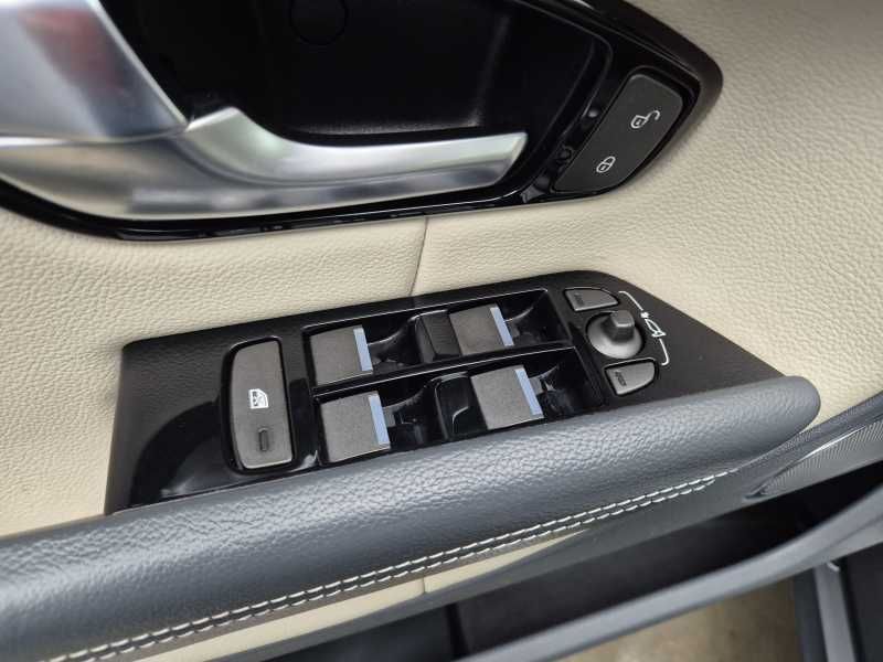 Land Rover Evoque | 19