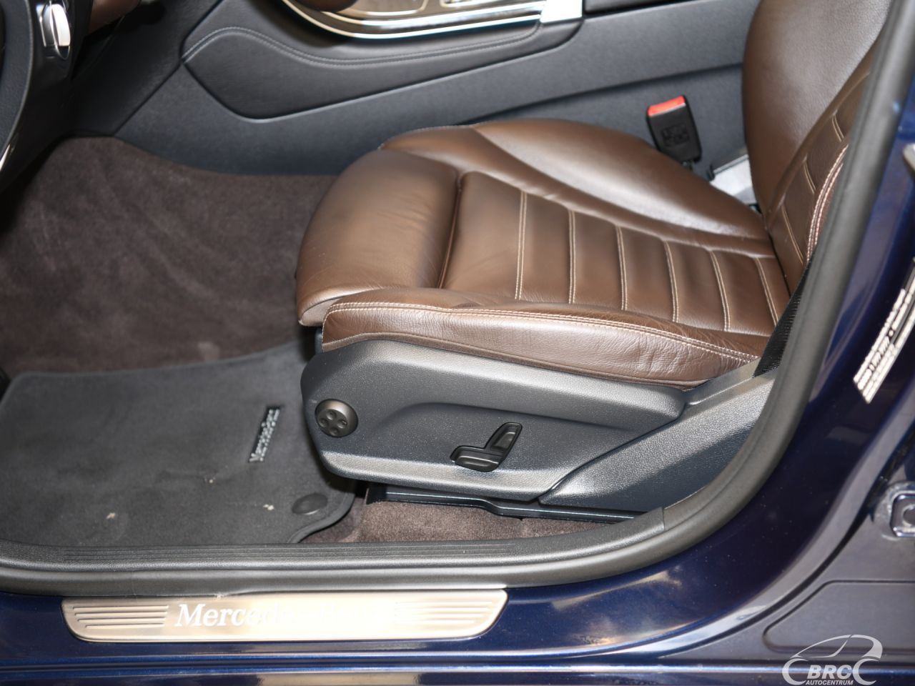 Mercedes-Benz GLC Coupe 350 | 23