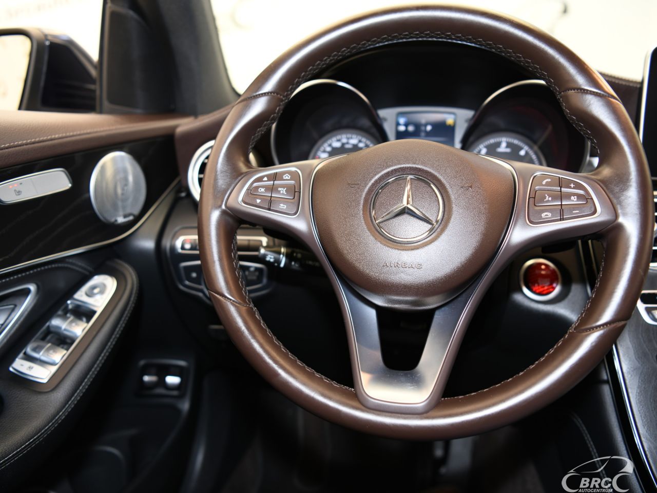 Mercedes-Benz GLC Coupe 350 | 30