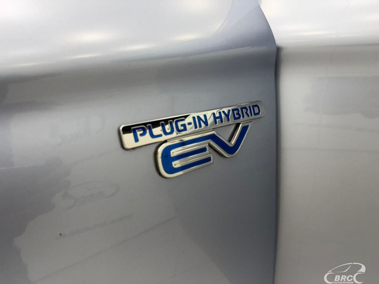 Mitsubishi Outlander | 5