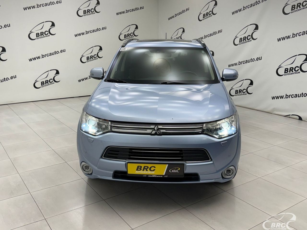 Mitsubishi Outlander | 30