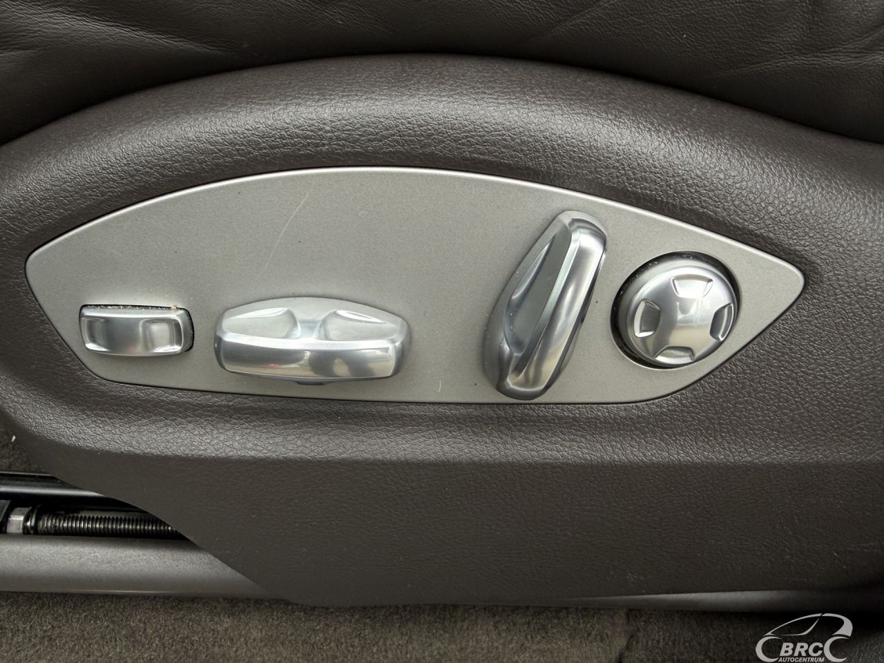 Porsche Cayenne | 17