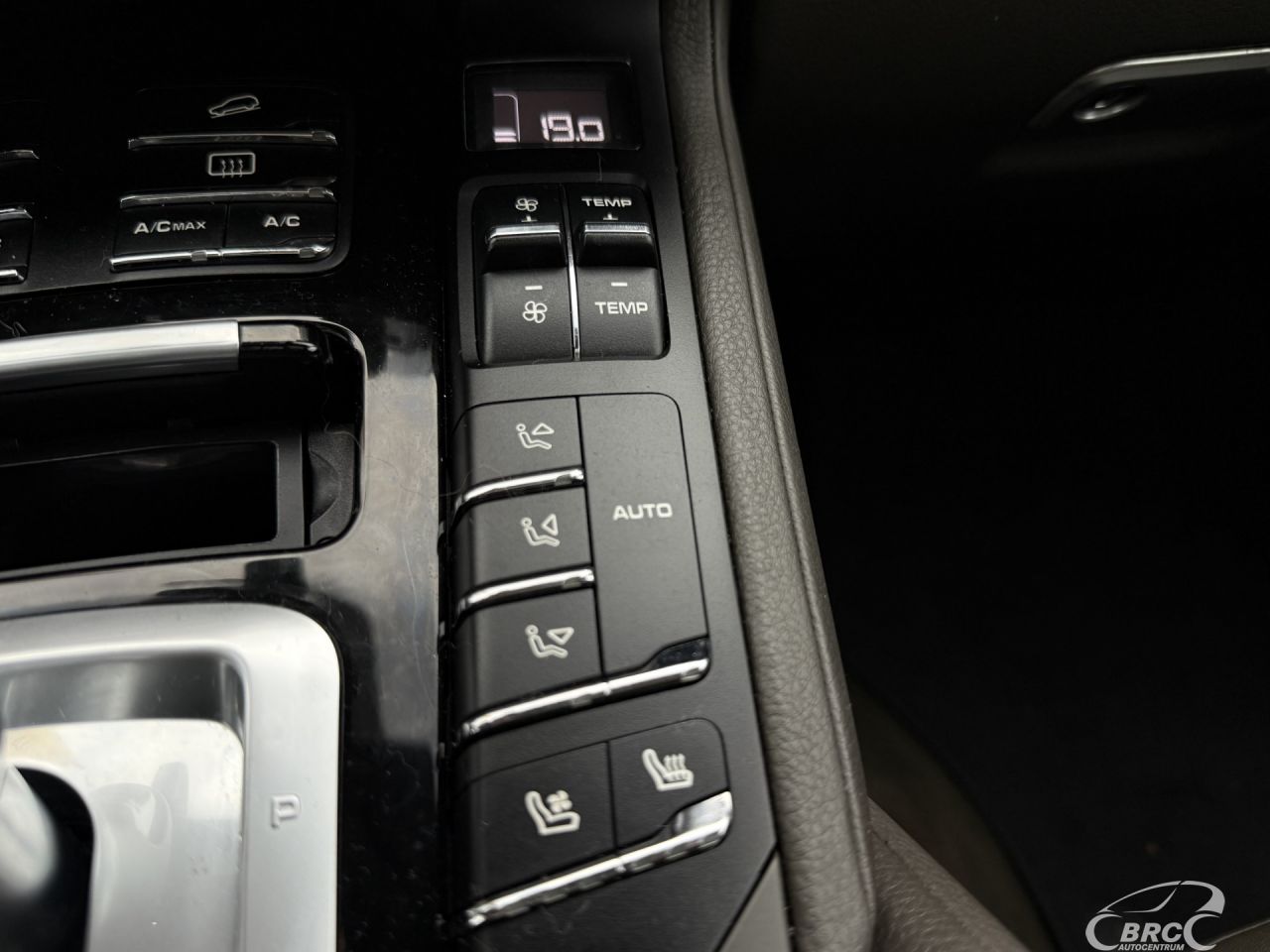 Porsche Cayenne | 24