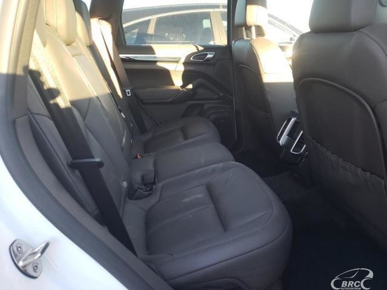 Porsche Cayenne | 39