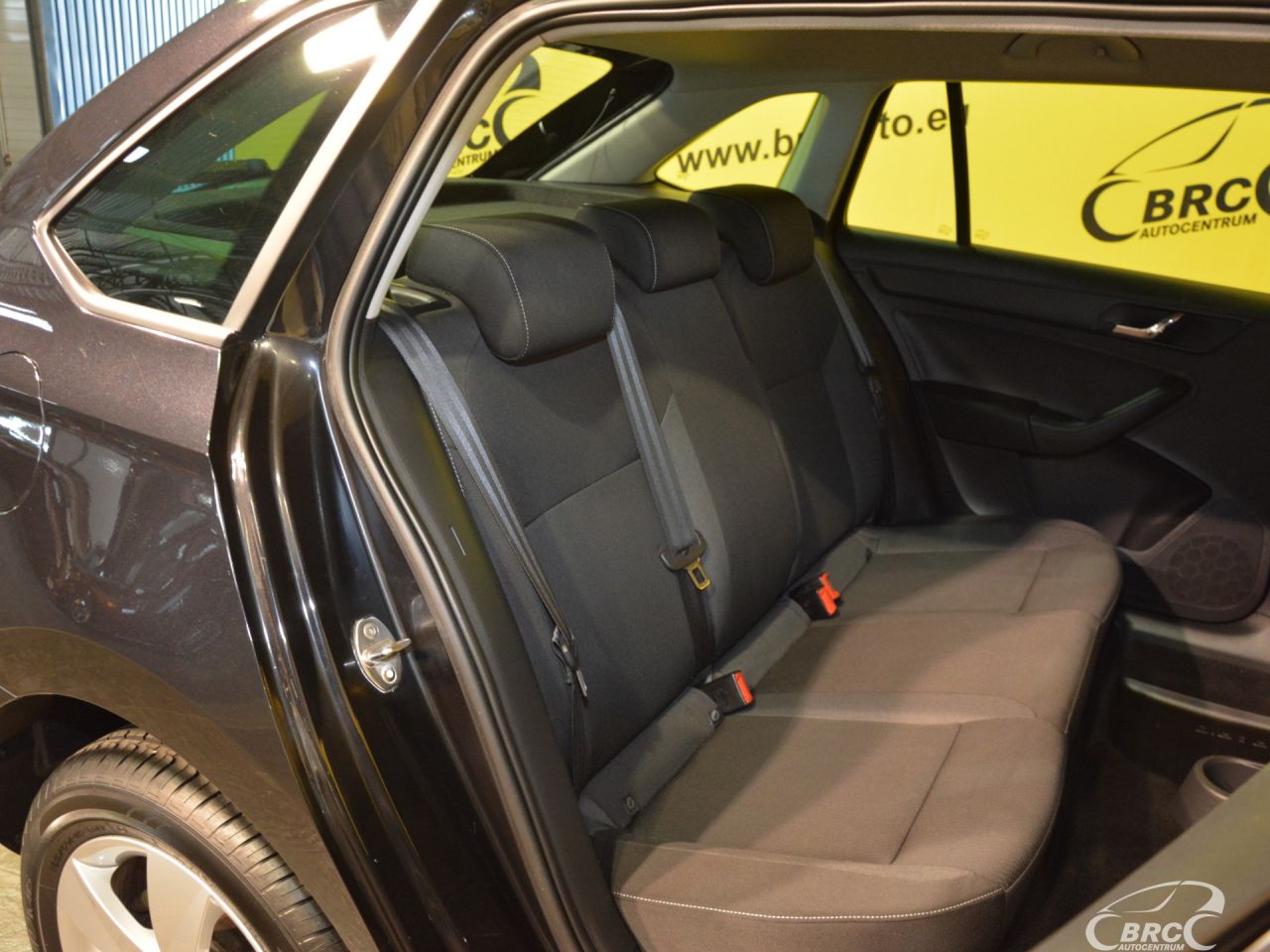Skoda Rapid | 5