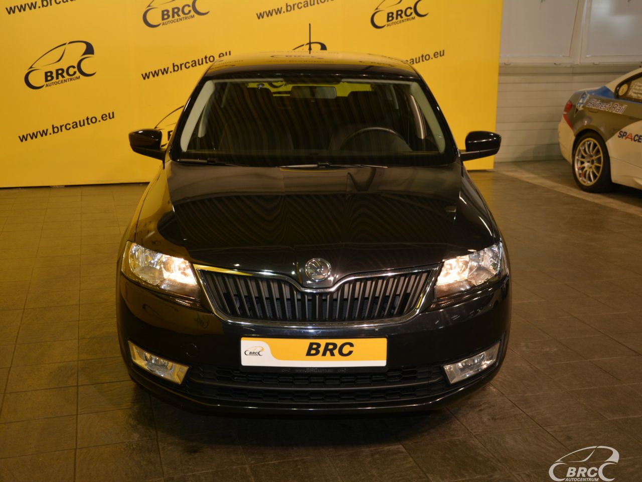 Skoda Rapid | 27