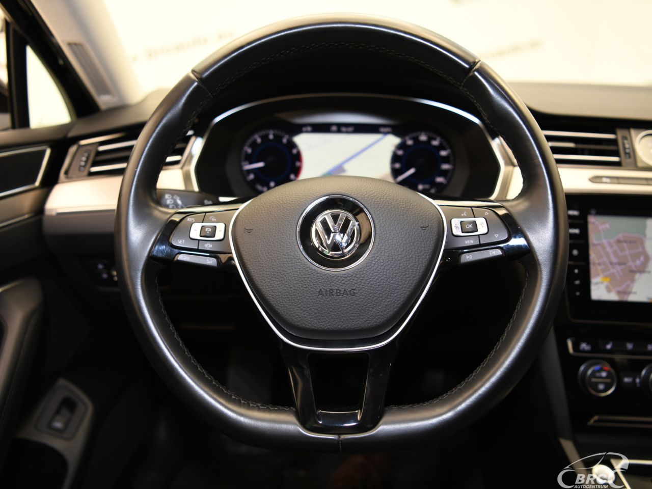 Volkswagen Passat | 27