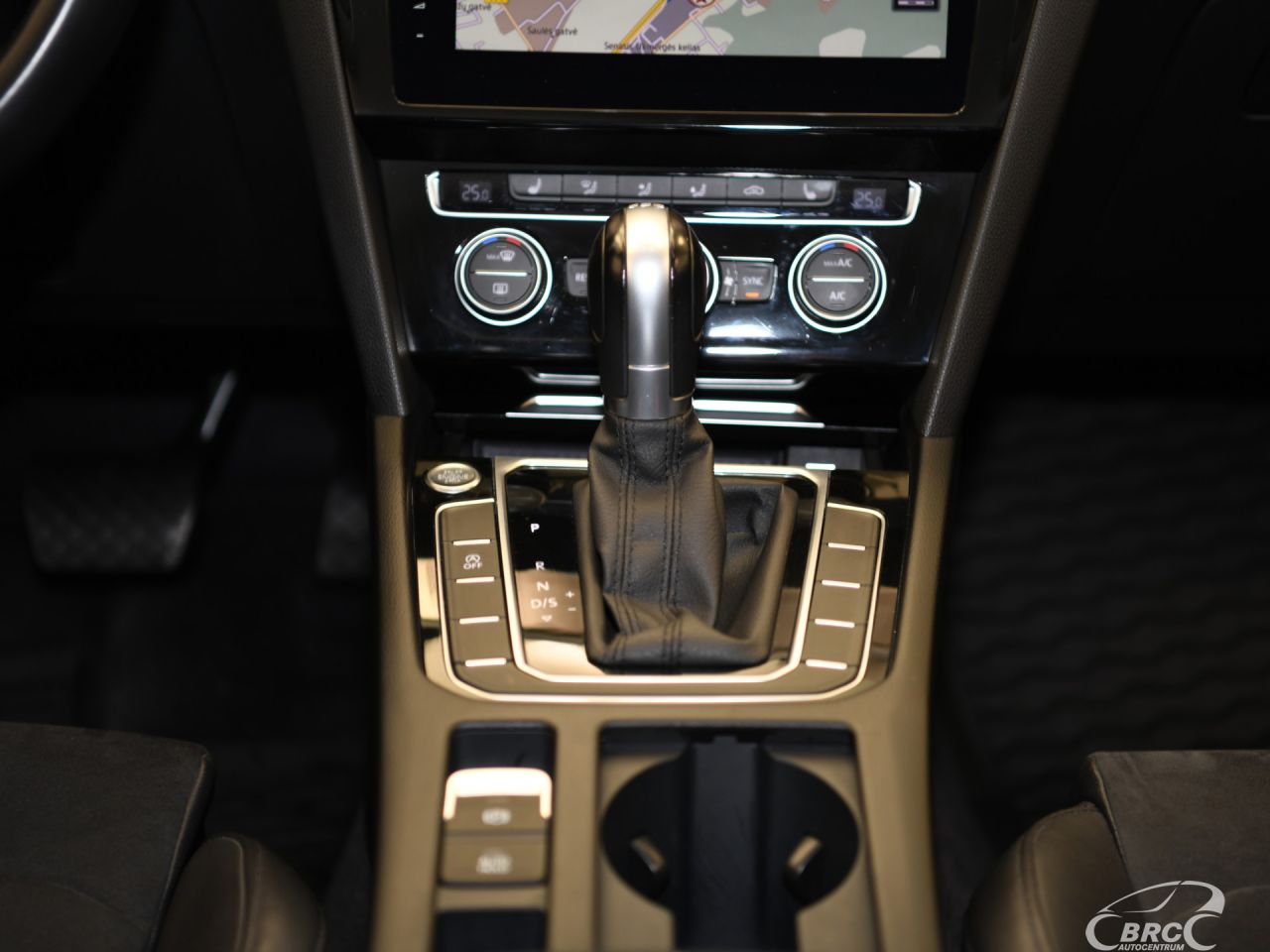 Volkswagen Passat | 17