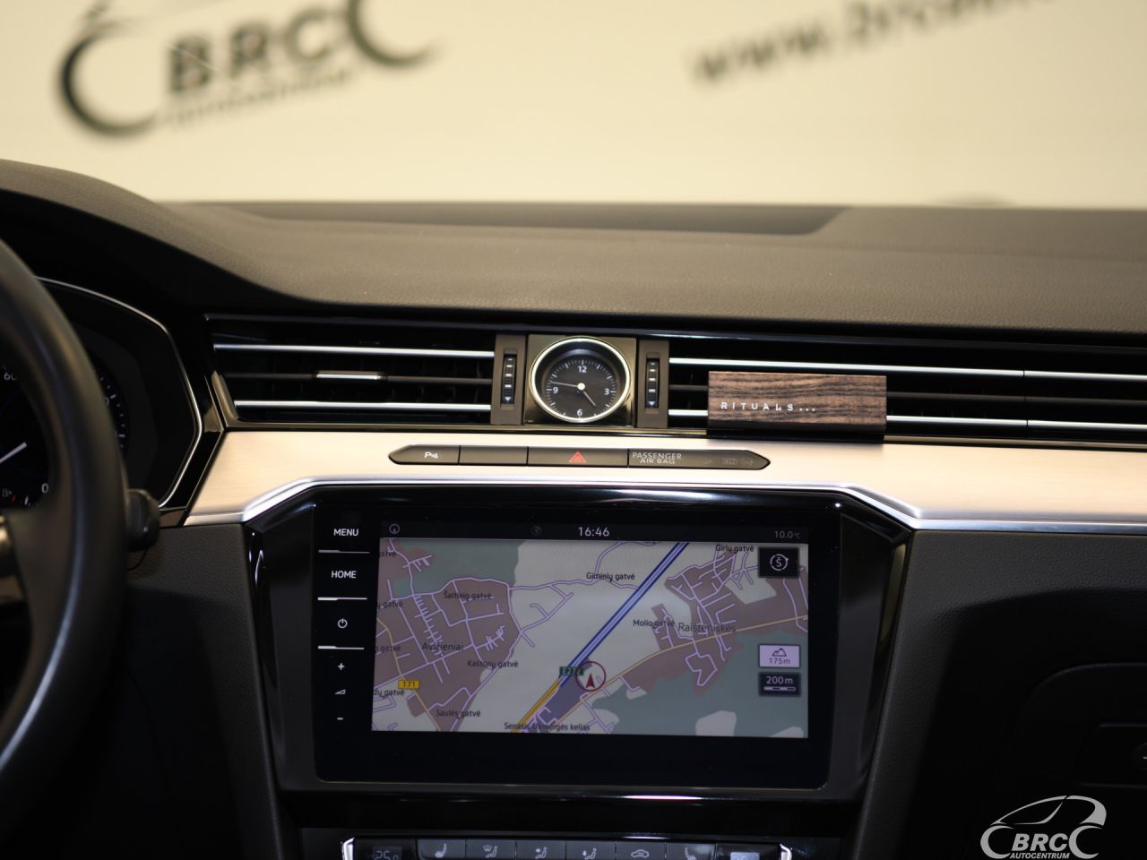 Volkswagen Passat | 15