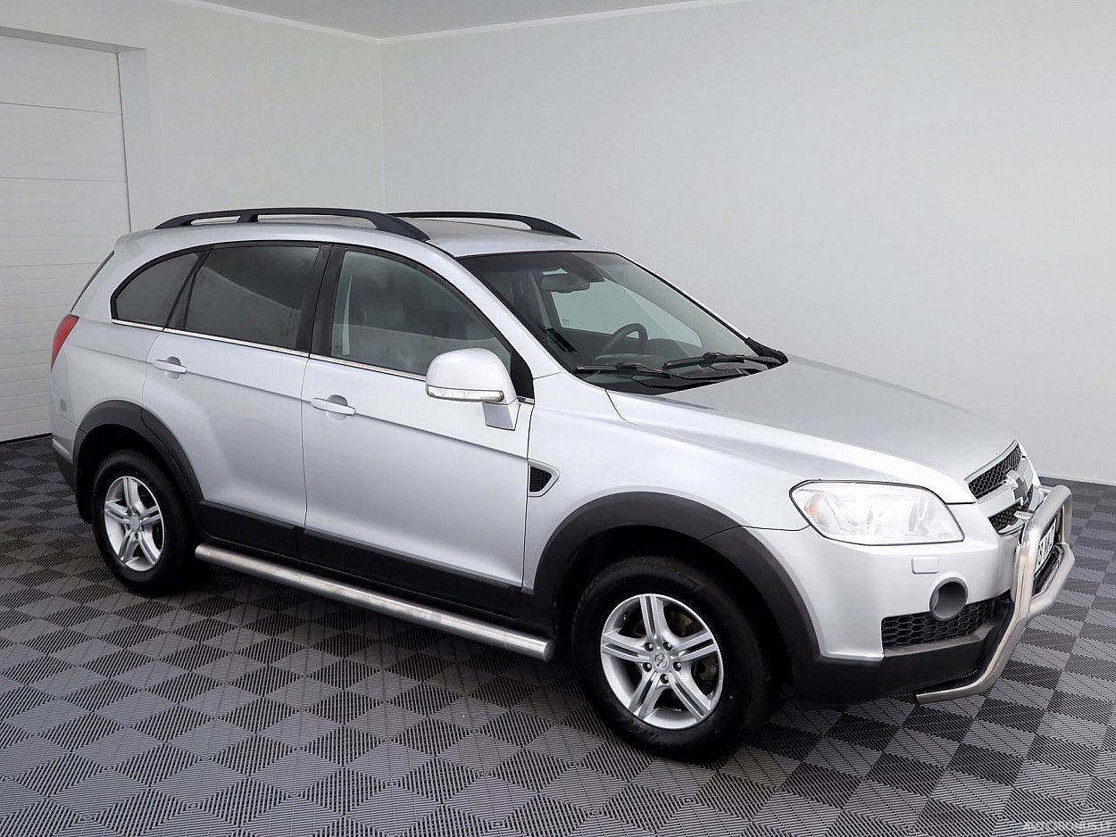 Chevrolet Captiva, 2.0 l., Внедорожник