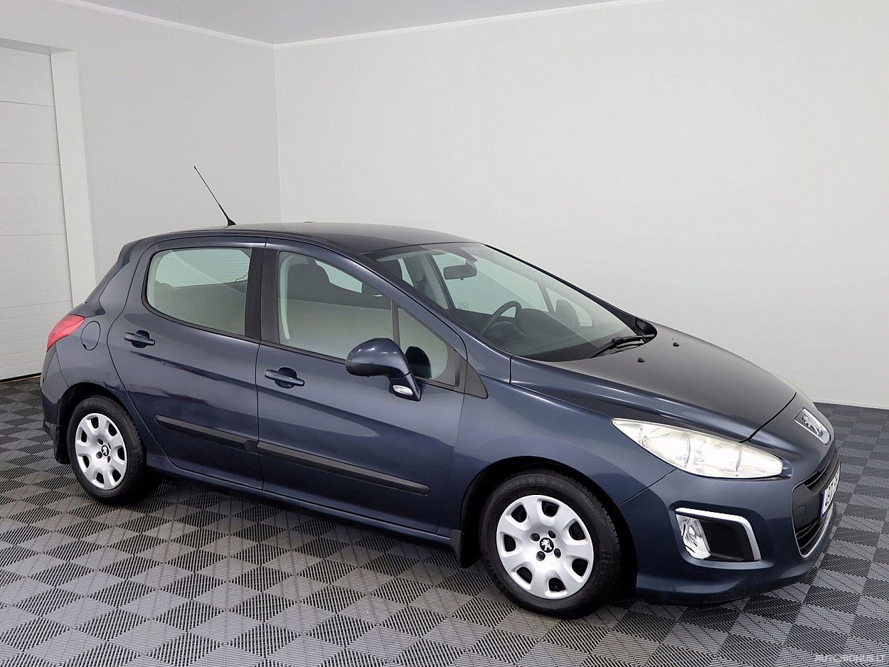 Peugeot 308, 1.6 l., hatchback