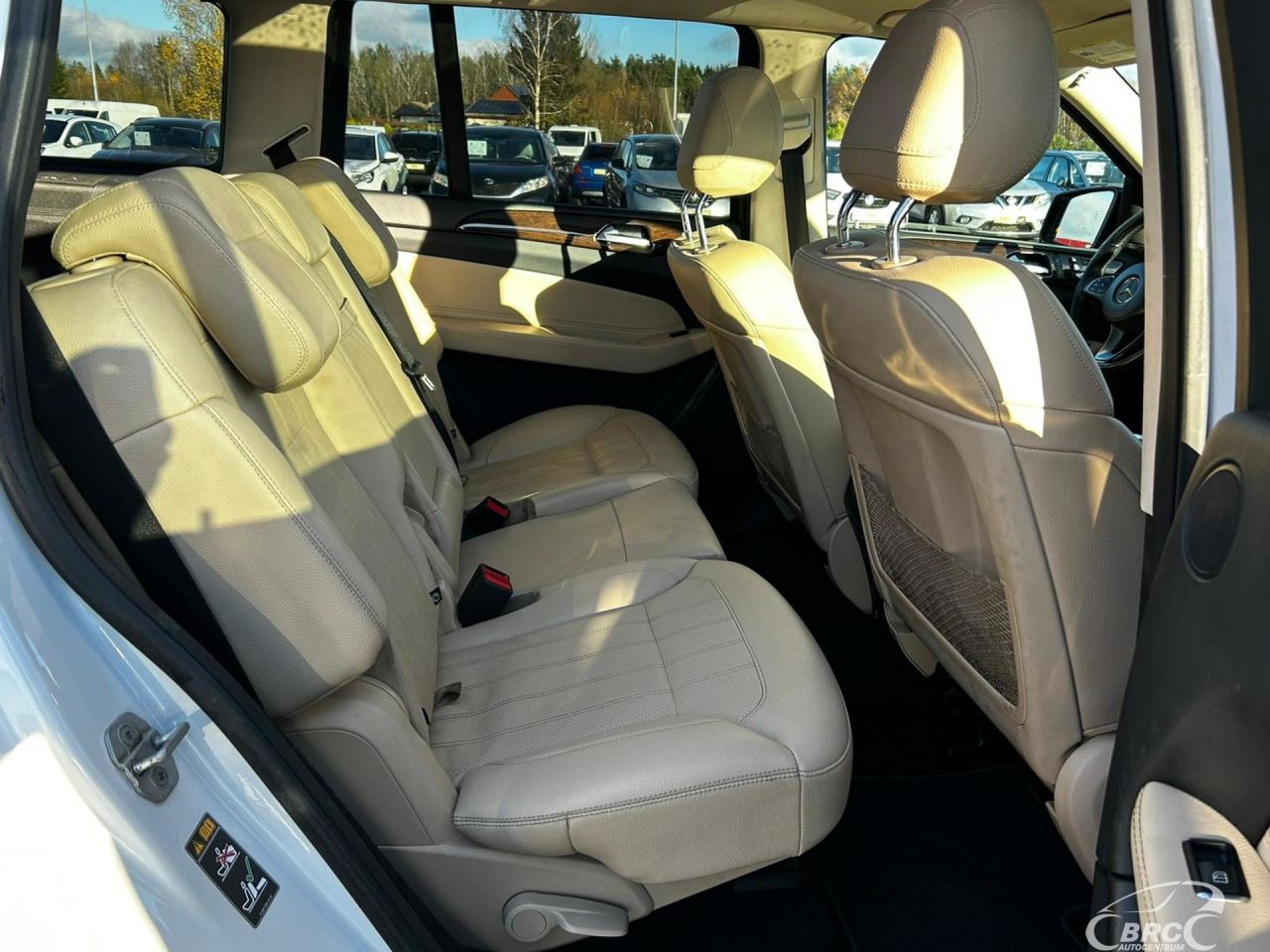 Mercedes-Benz GLS450 | 12